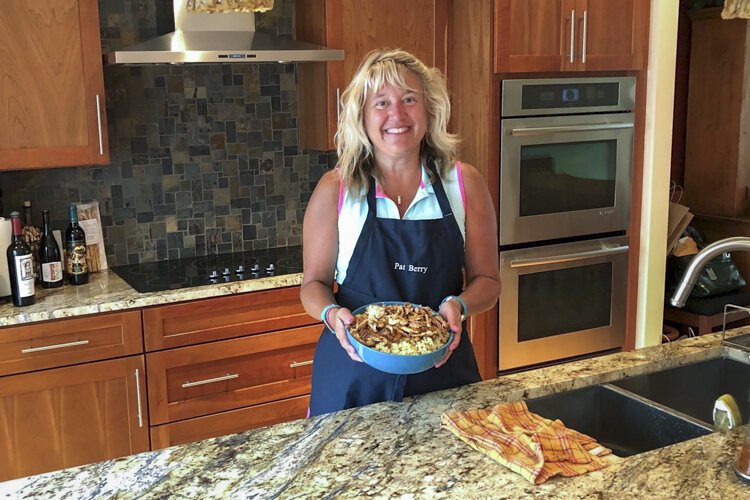 Circle Food Tour cooking demo